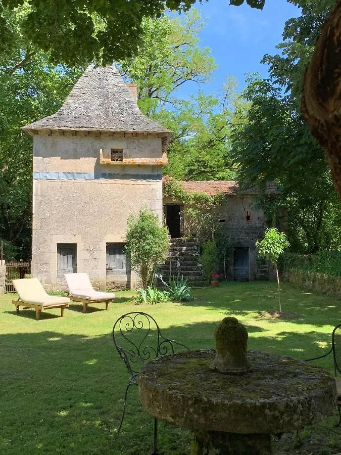 Chateau Mas De Pradie B&B Fountain View Room Foissac   Foissac (Aveyron)